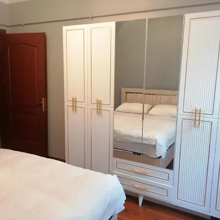 Smf Suites 3+1 Flat Lägenhet *